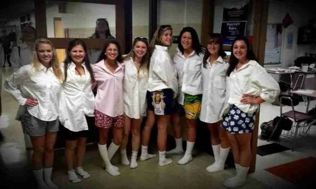 Risky Business Costume: Unleashing Your Inner Maverick