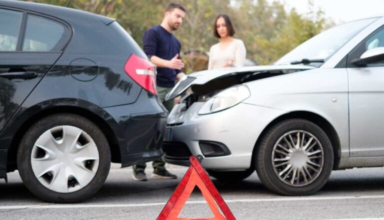 CAR ACCIDENT LAWYER