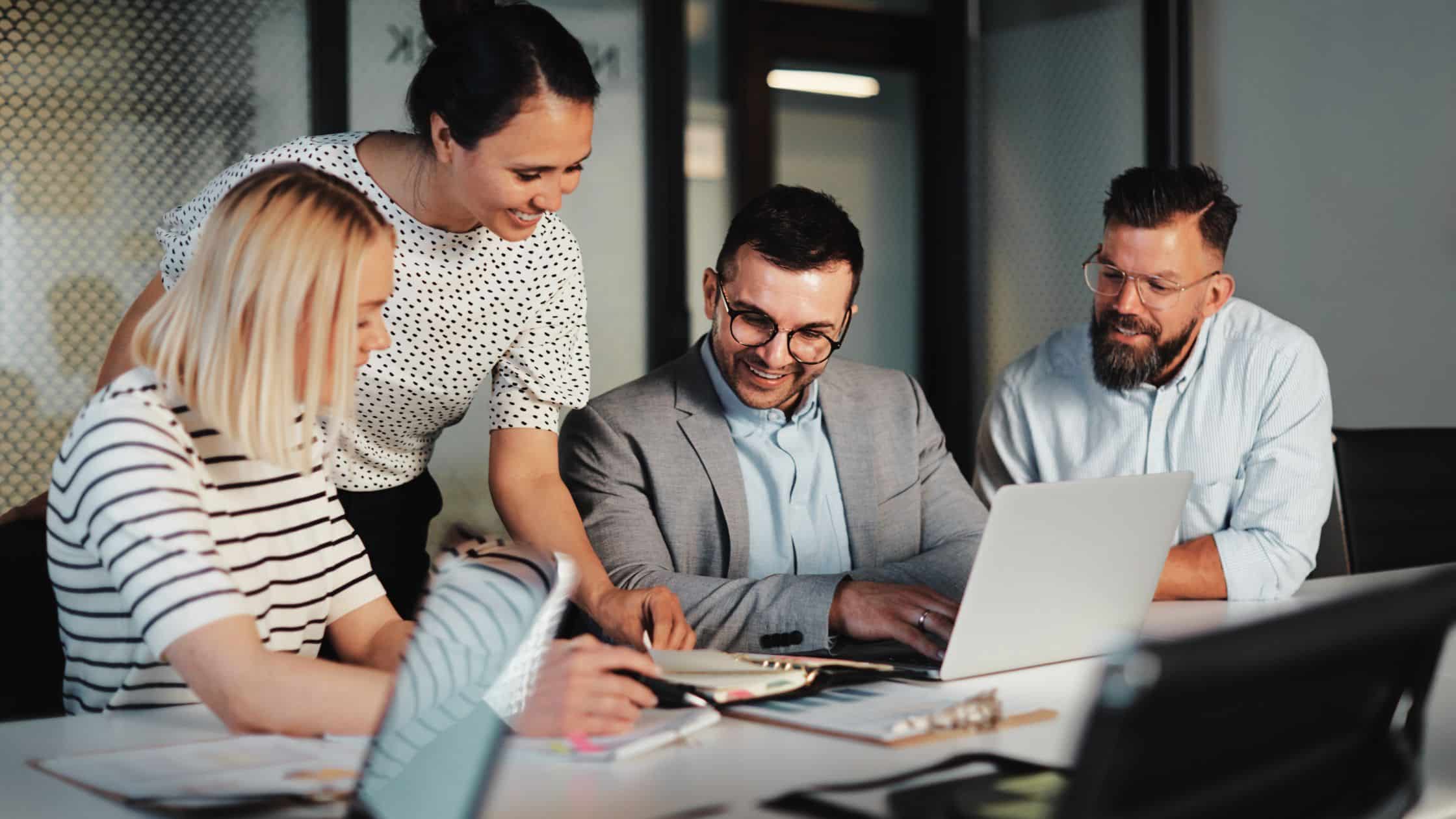 5 Key Strategies for Enhancing Teamwork in the Contemporary Workplace
